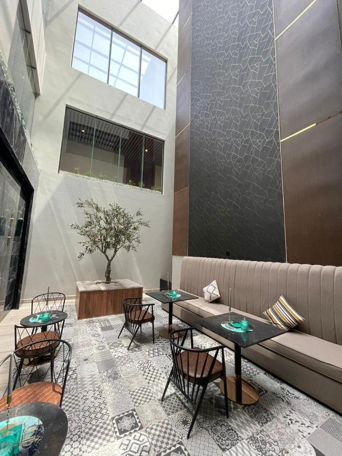 Voyage Residence Riyadh Bagian luar foto